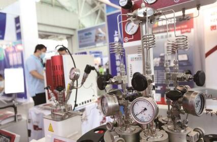 2020南京國(guó)際科教技術(shù)及裝備博覽會(huì)開幕